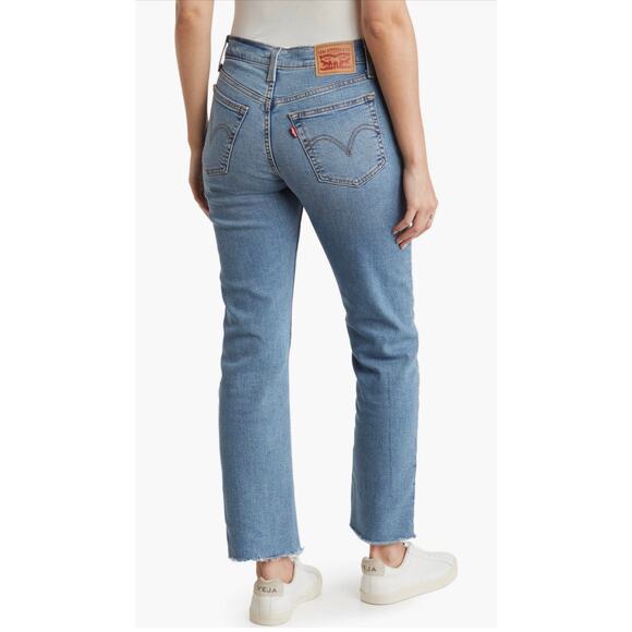 Levi’s Wedgie Straight Jeans in Blue Medium Wash Distressed Stretch Size 25 - Picture 2 of 12